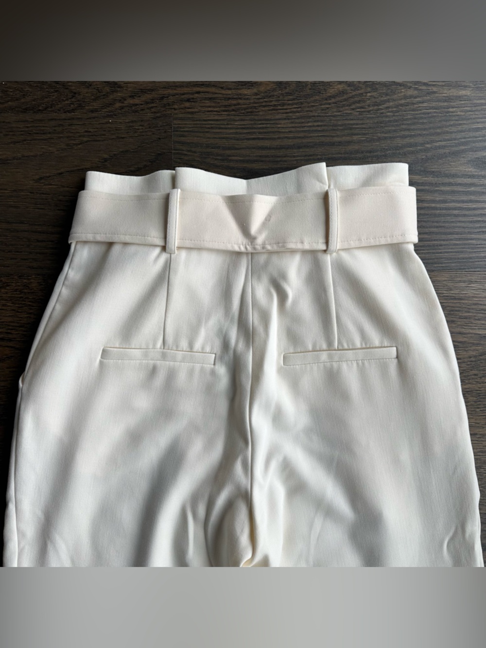 Veronica Beard Setti Belted Paperbag Pants - Ecru - NWOT - Size 4 - Picture 9 of 10